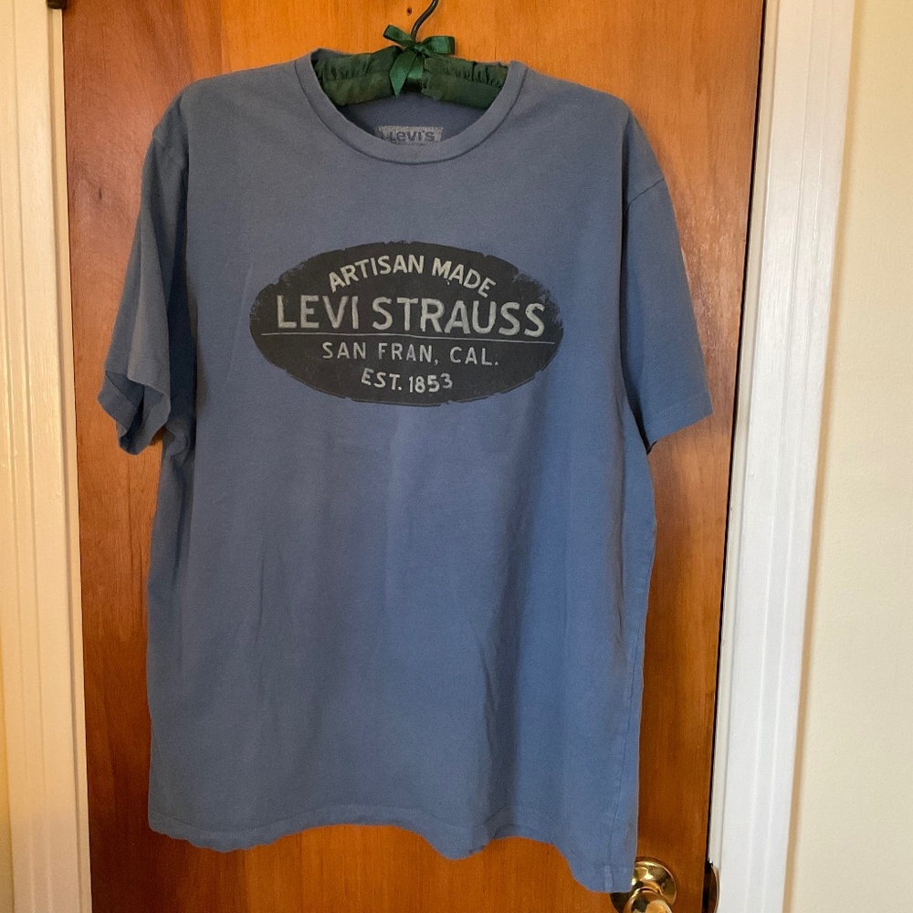 Levi Strauss Blue Tee Shirt Sz XL San Fran Cal Artisan Est. 1853 READ